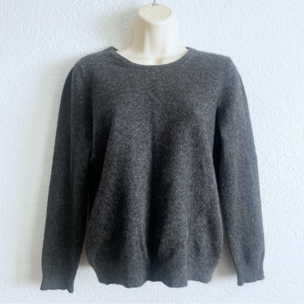 Charter Club Cashmere Cozy Gray Crew Neck Sweater LARGE Petite Officecore